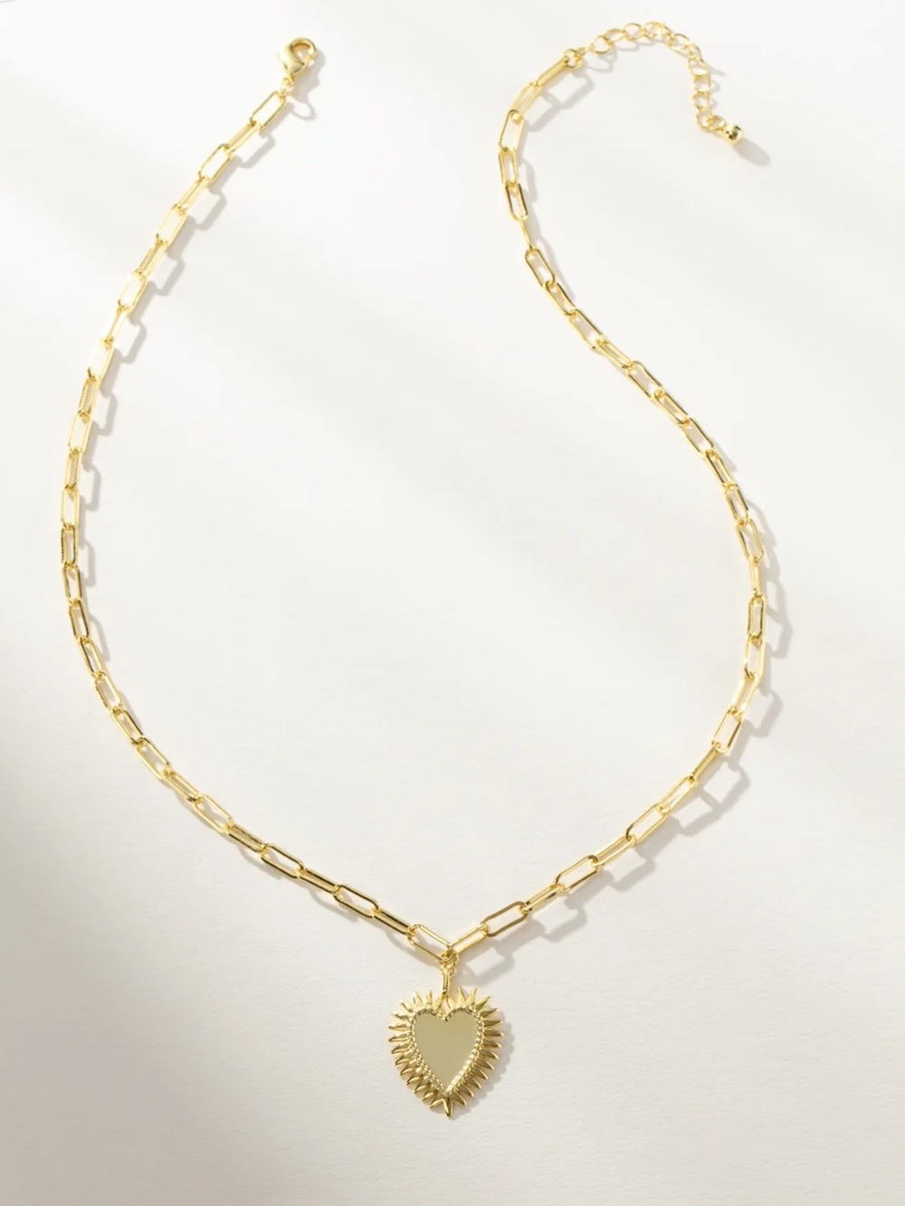 ✨Uncommon James Gold Sunburst Heart Pendant Necklace - Picture 5 of 11